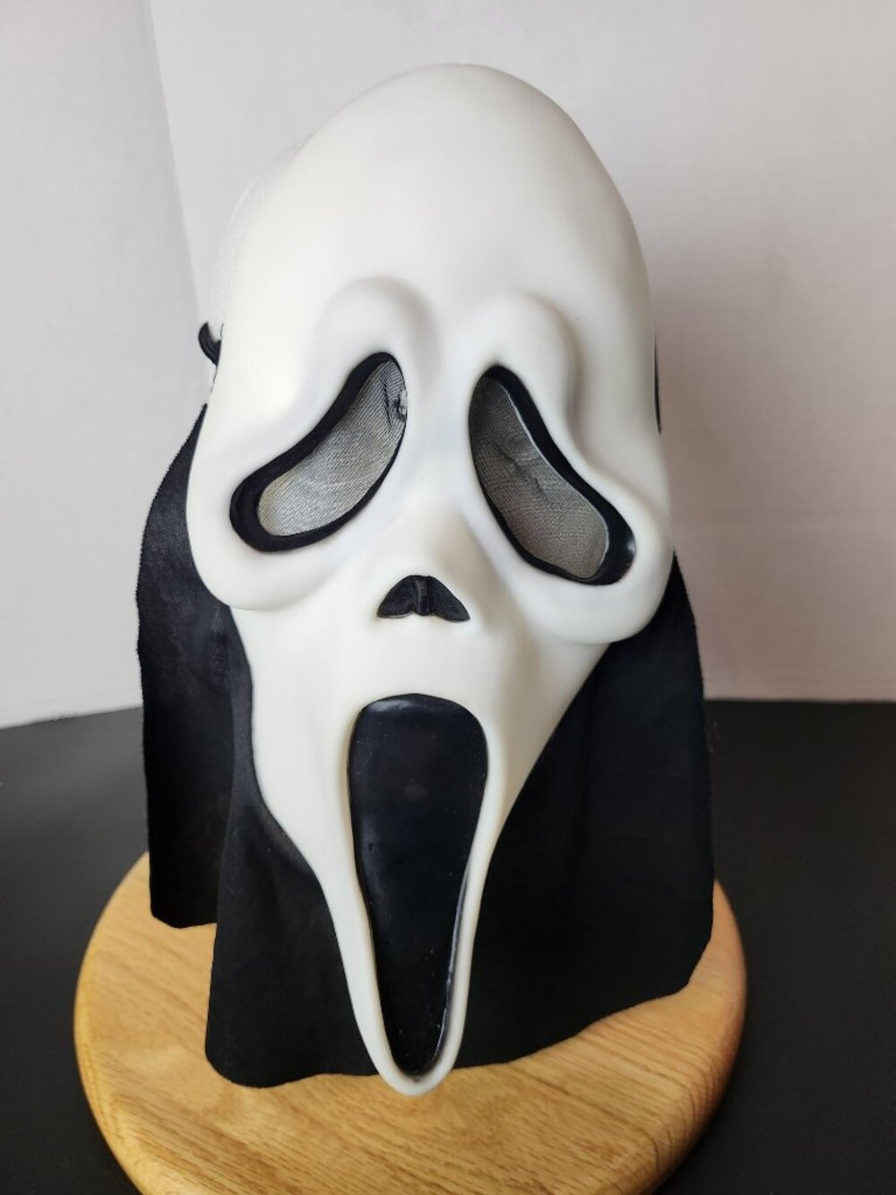 Easter Unlimited Scream Ghost Face Style Mask White Halloween